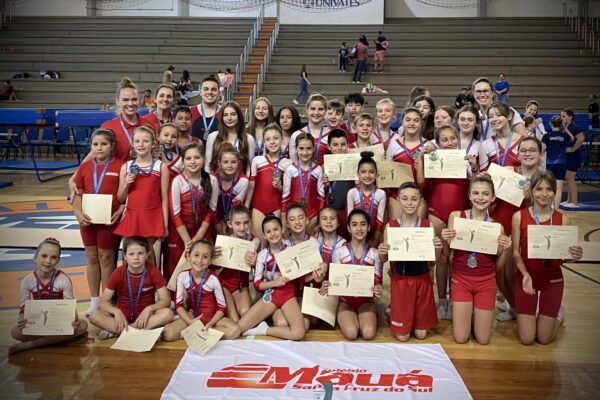 Atleta do Colégio Mauá atinge nível máximo na Ginástica Escolar do RS