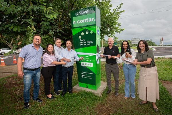 Lago Dourado é contemplado com uma estação de hidratação do Sicredi