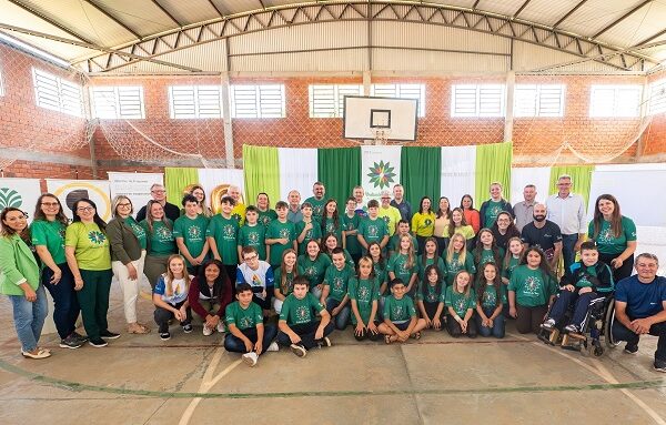 Evento celebra os 10 anos da Brotando da Terra e do Programa Cooperativas Escolares