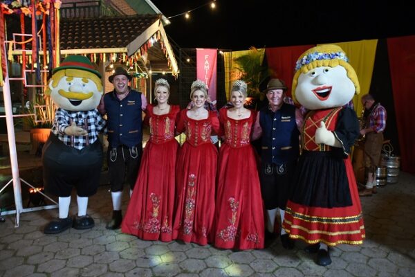 Caravana da Alegria leva clima da Oktoberfest a Lagoa Vermelha neste sábado
