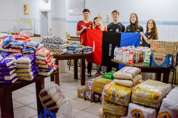 Equipes coletam mais de quatro toneladas de alimentos no 39ºTorneio de Integração do Colégio Mauá